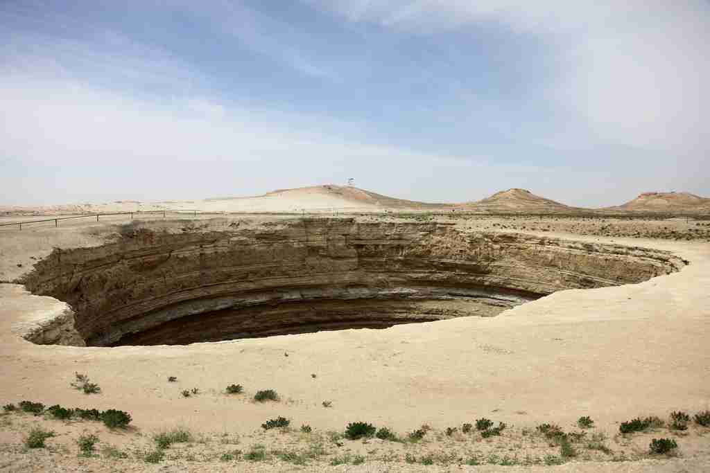 मड क्रेटर तुर्कमेनिस्तान दरवाज़ा