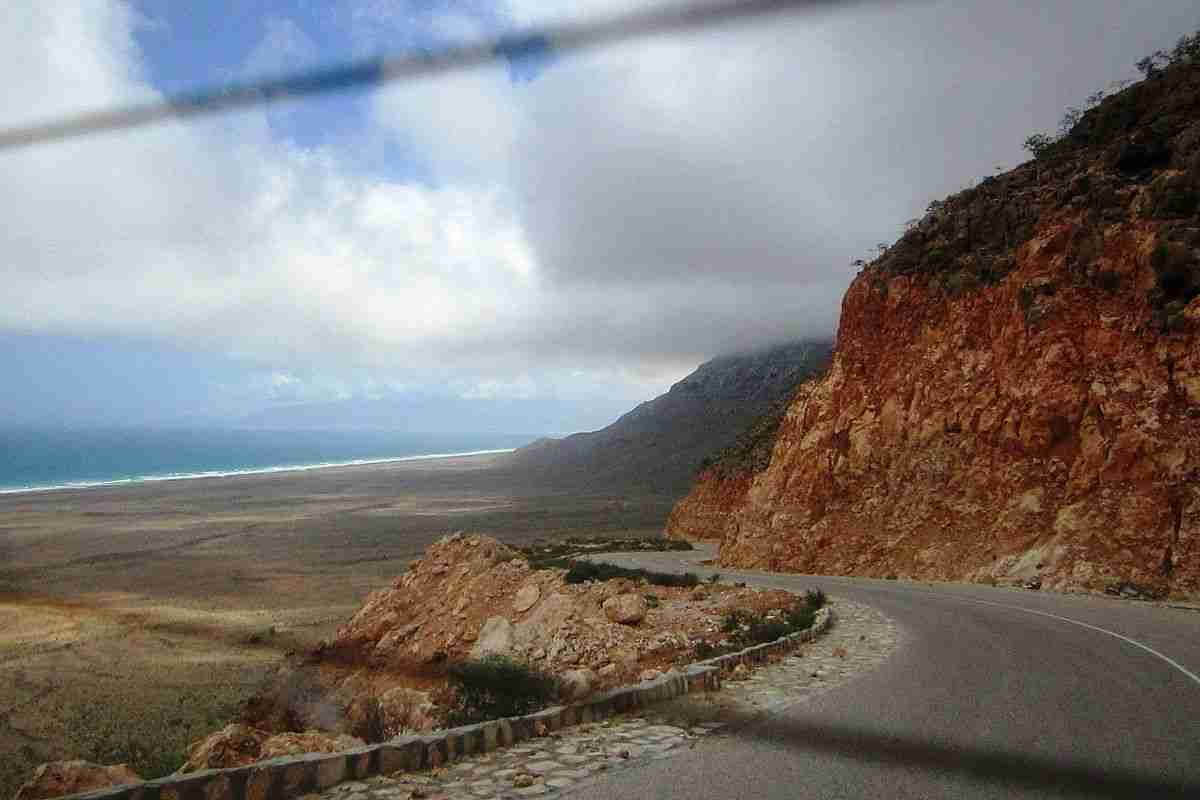 Carretera de montaña del lado norte