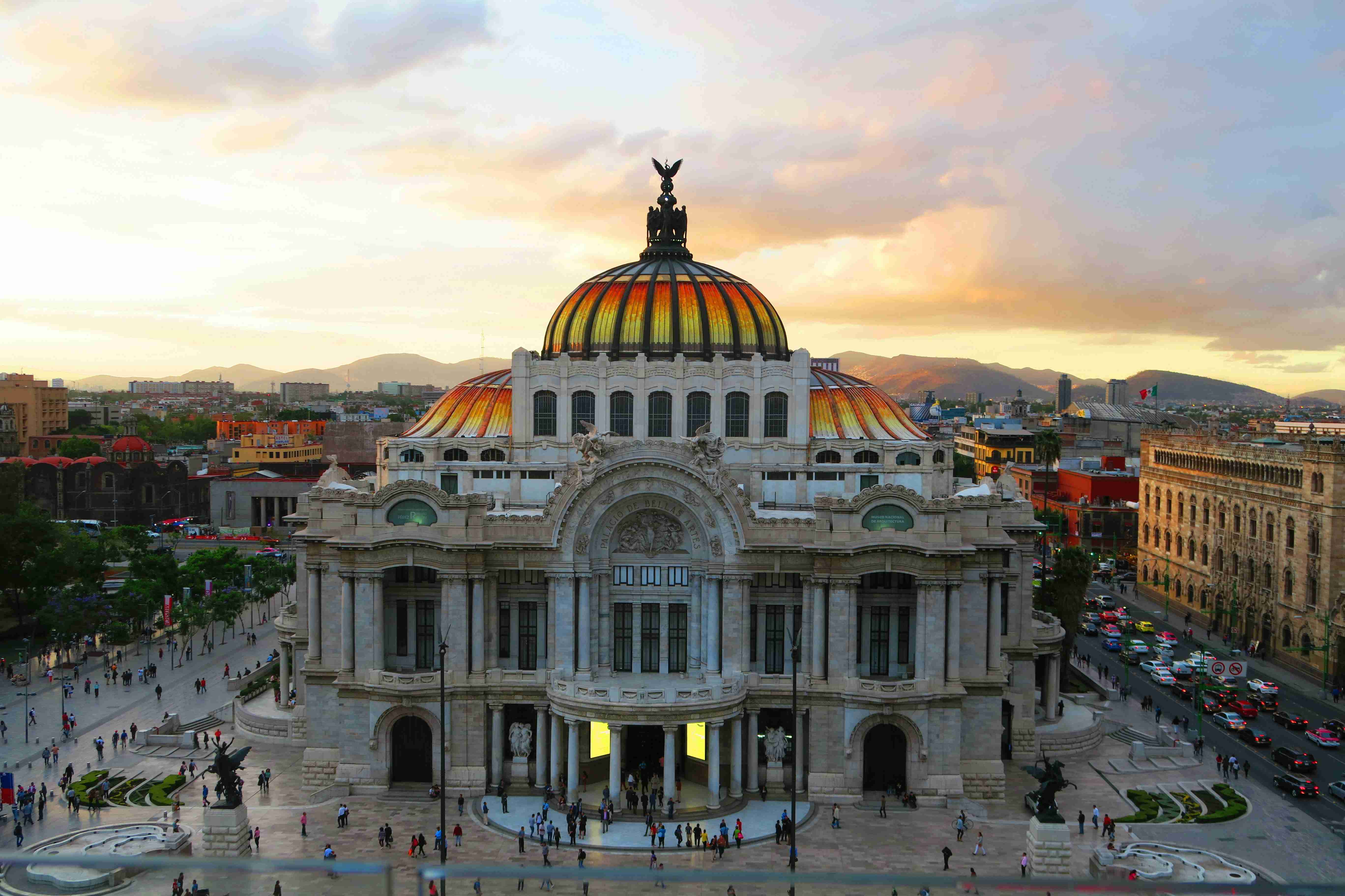 Palacio de Bellas Artes at Sunset