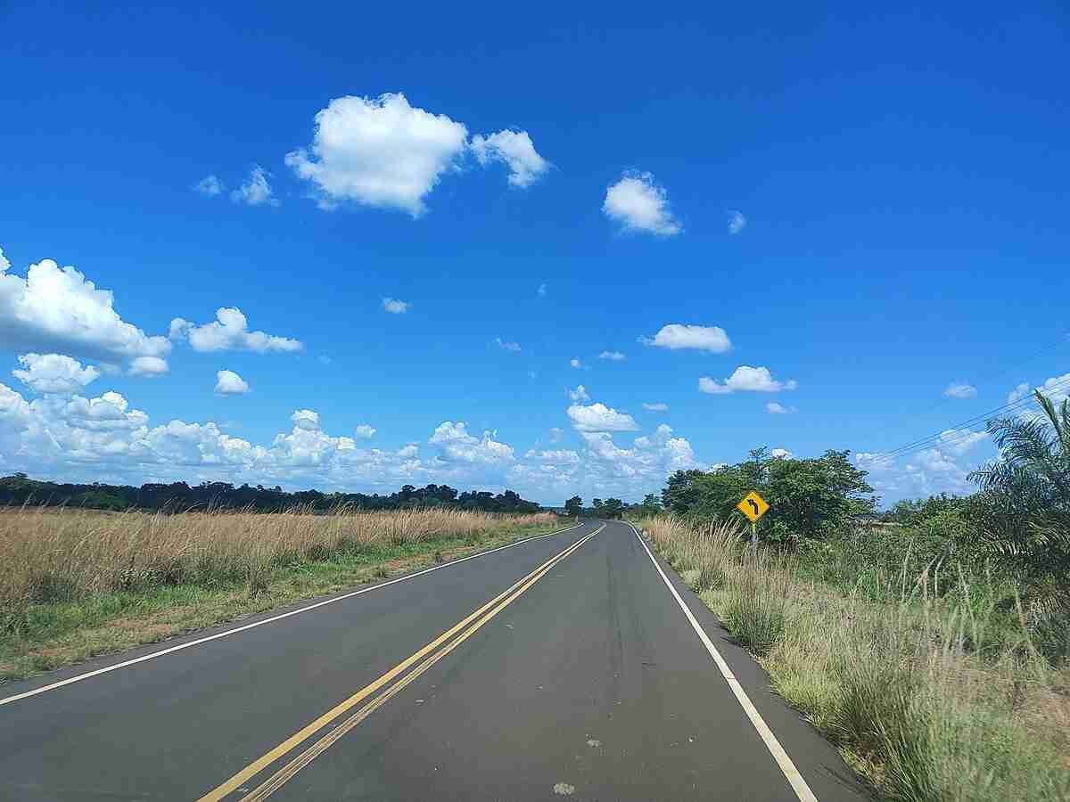 Ruta PY21 în Juan de Mena drum