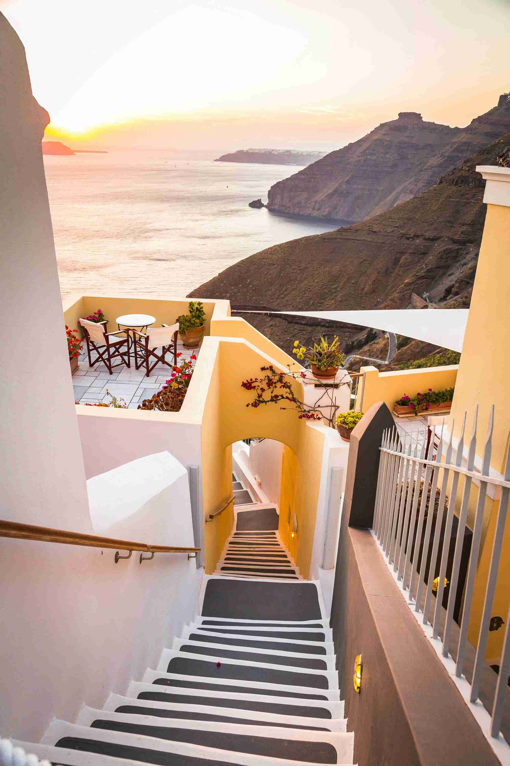 Best Hotels to Check Out in Greece: Top Luxurious Stays