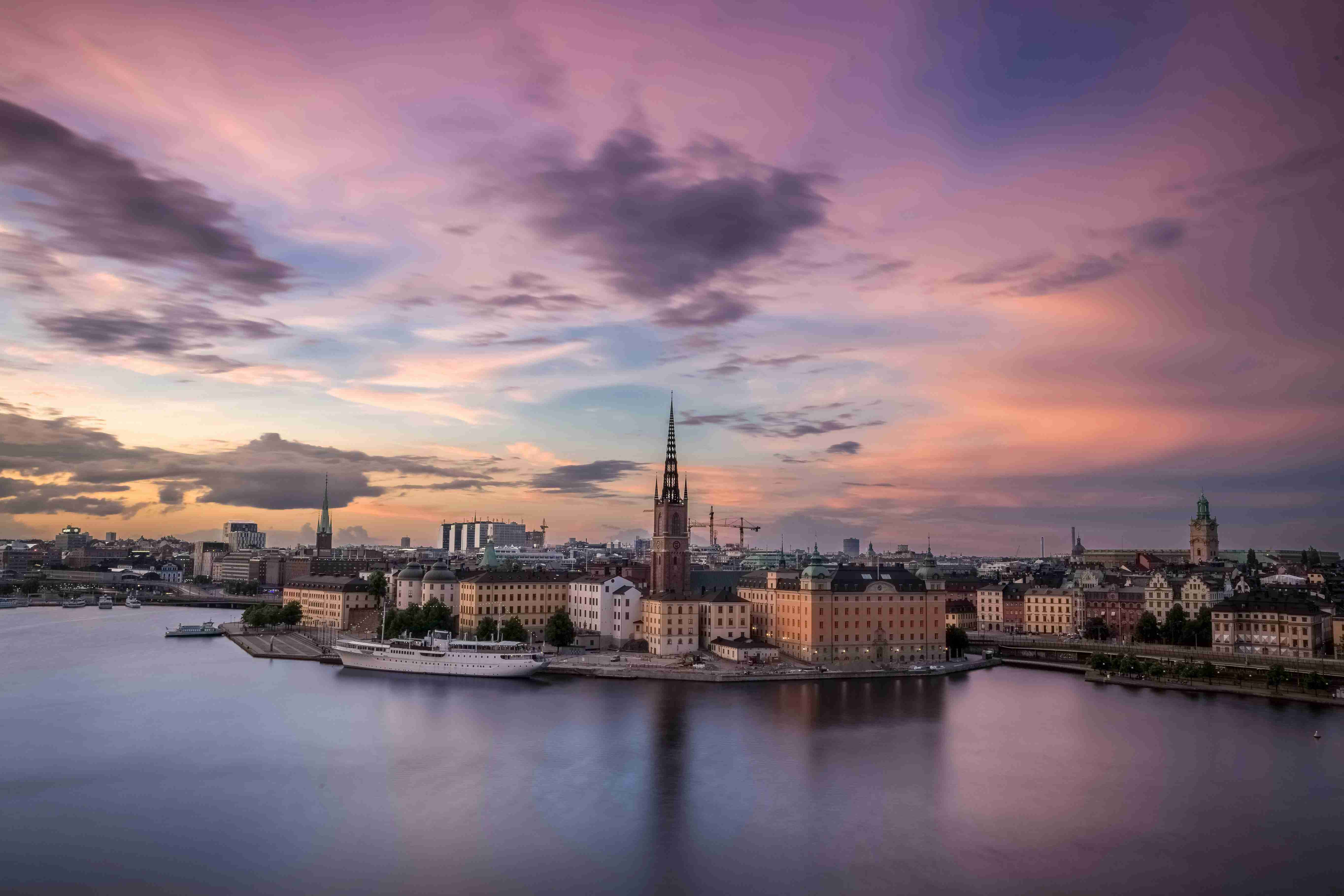 Stockholm_Skyline_at_Twilight