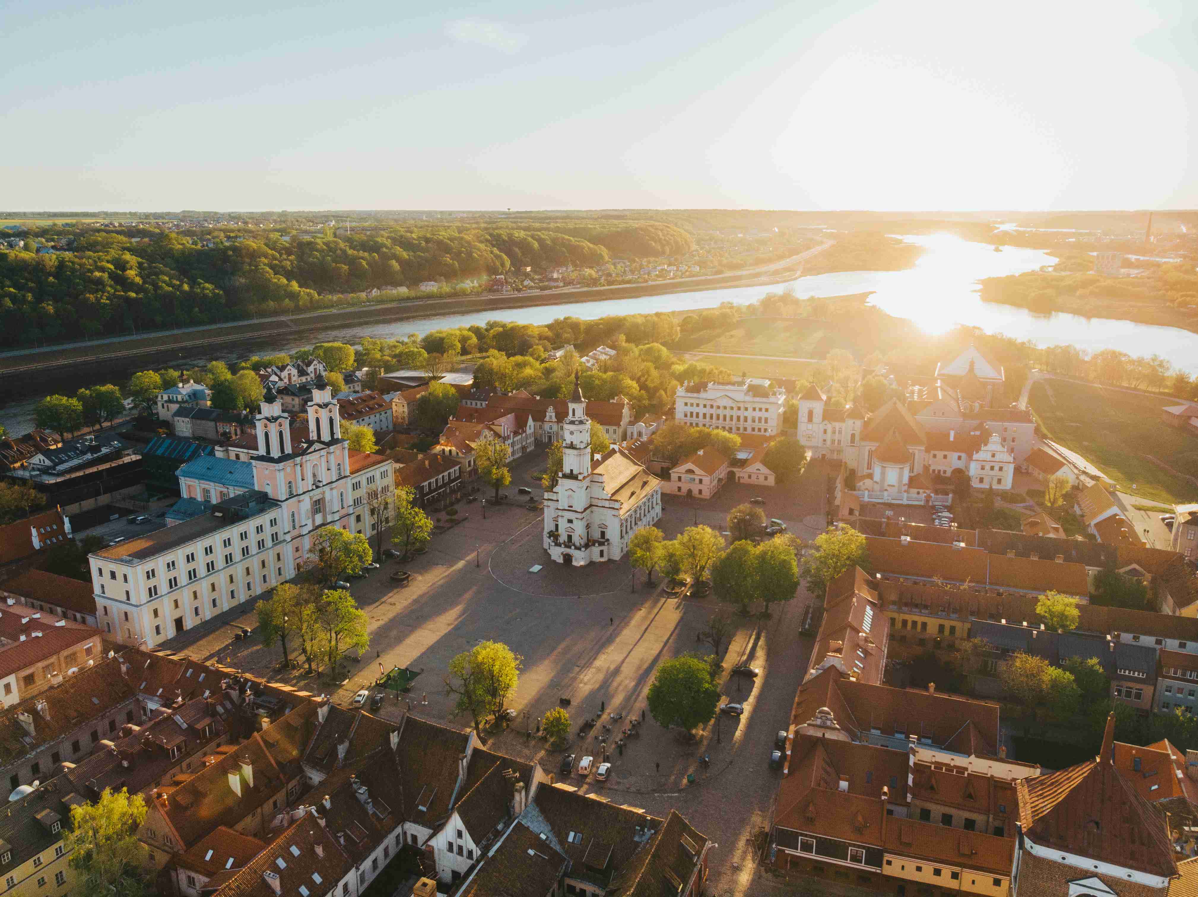 aerial-shot-of-the-town-hall-of-kaunas-in-lithuania