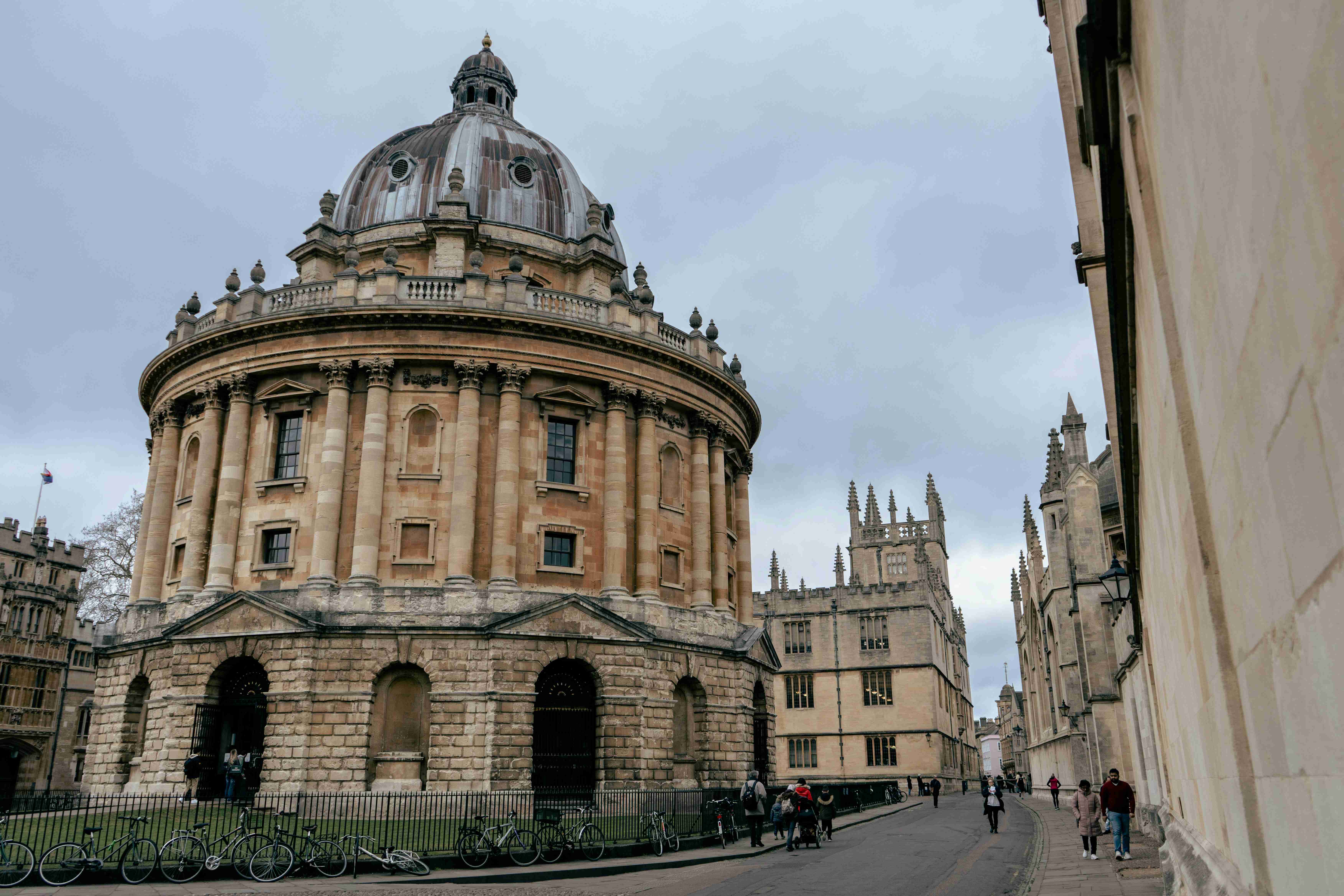 Why You Need to Visit the Suburb of Jericho in Oxford