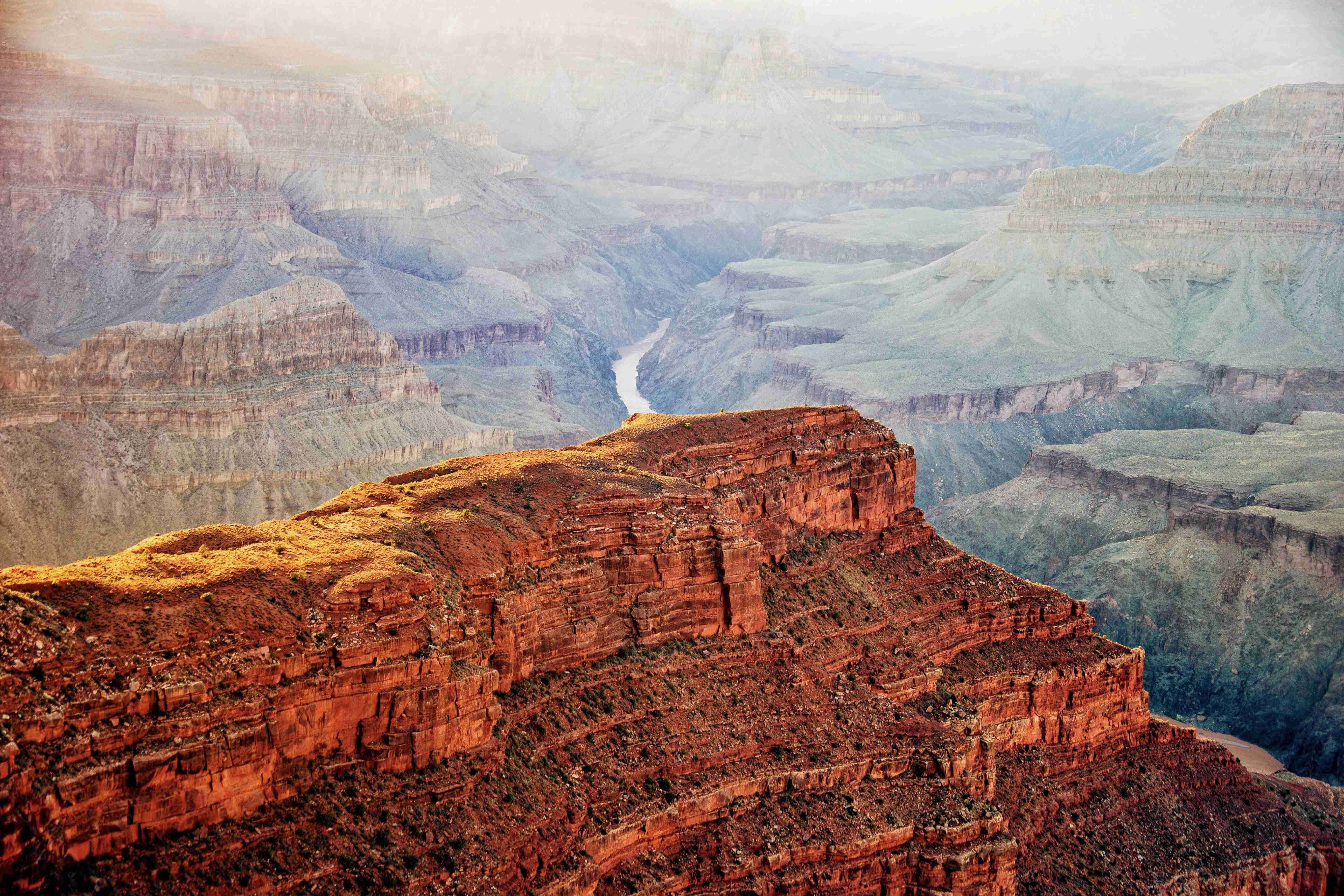 breathtaking high angle shot famous grand canyon arizona
