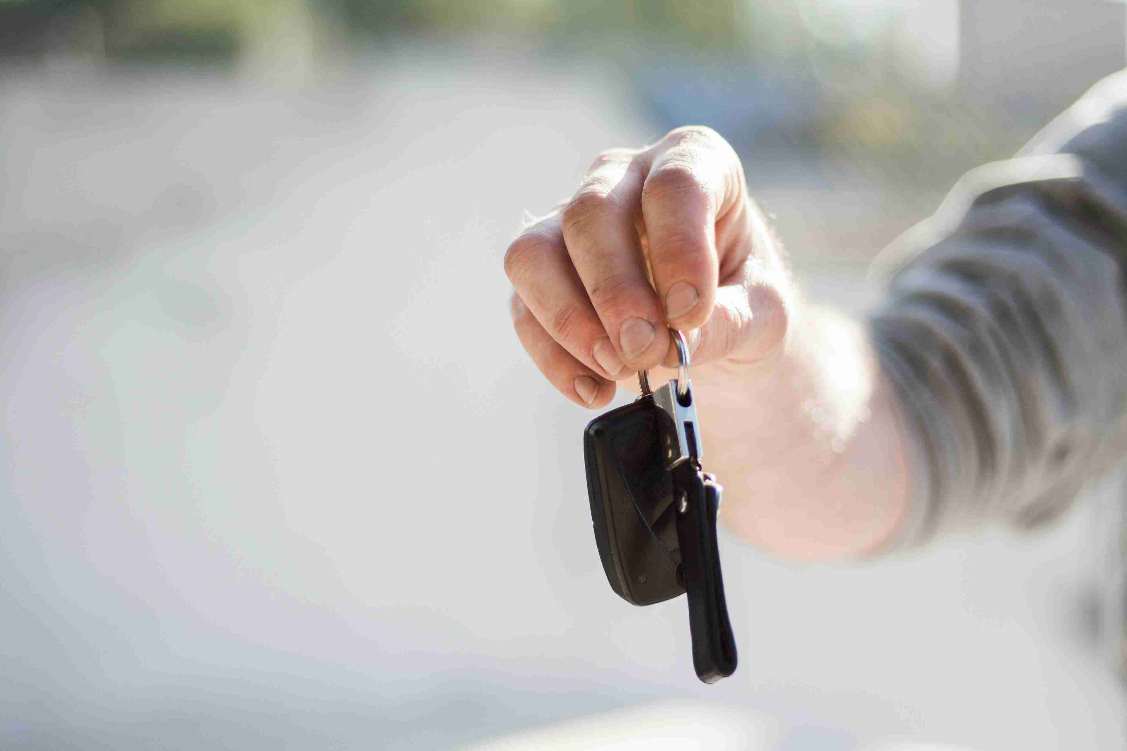 How to Rent a Car in Singapore