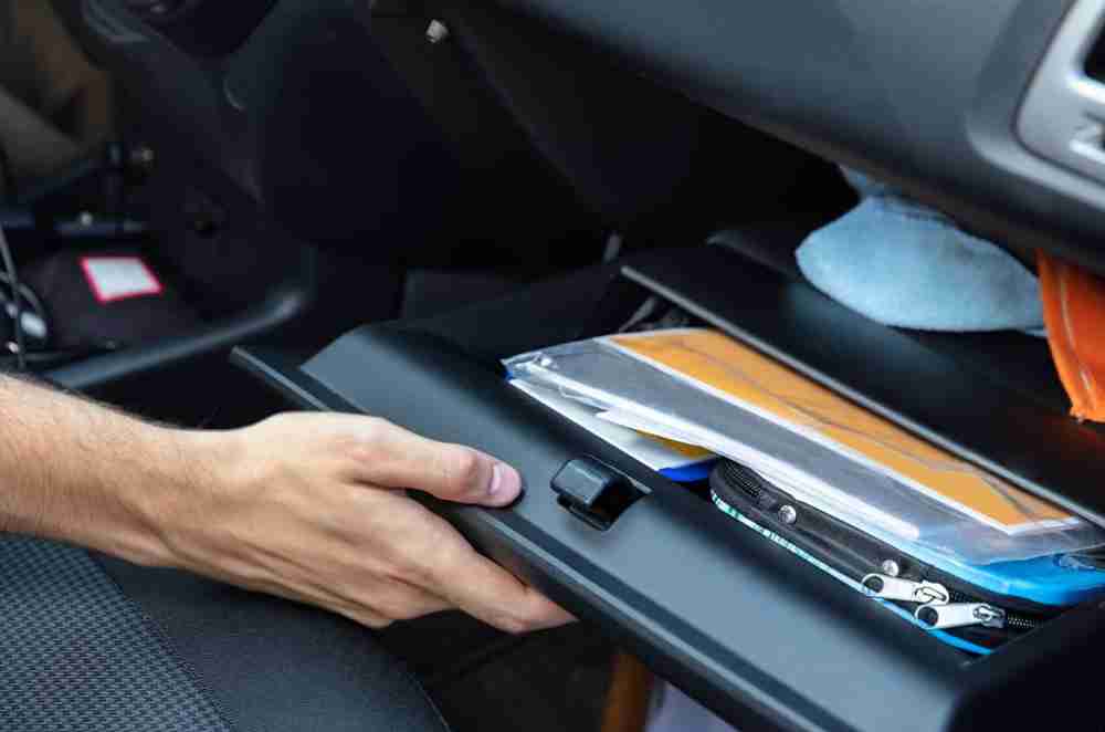 Hold vigtige dokumenter og nødnumre ved hånden.