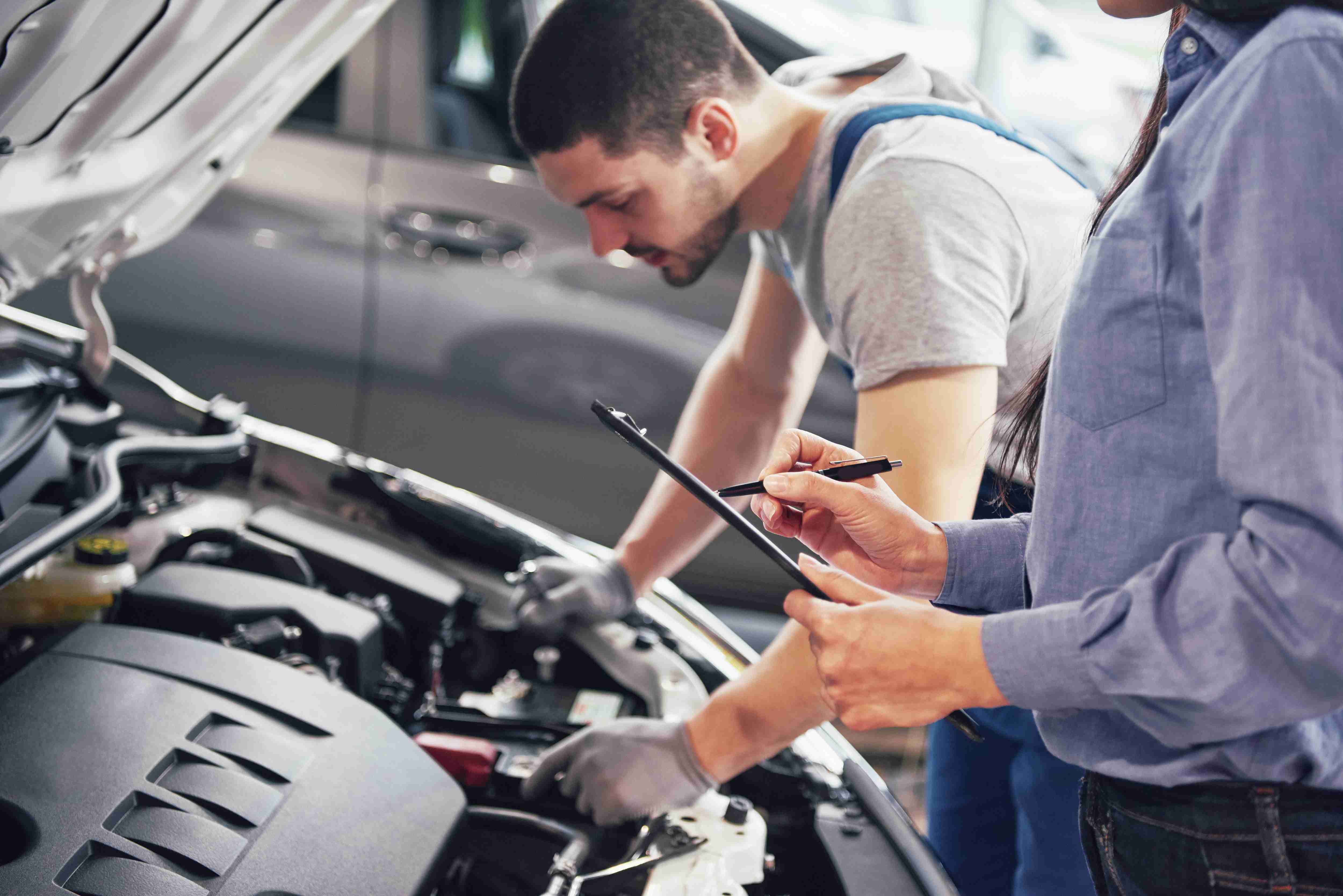 10 Rental Car Safety Precautions When You're Renting a Car