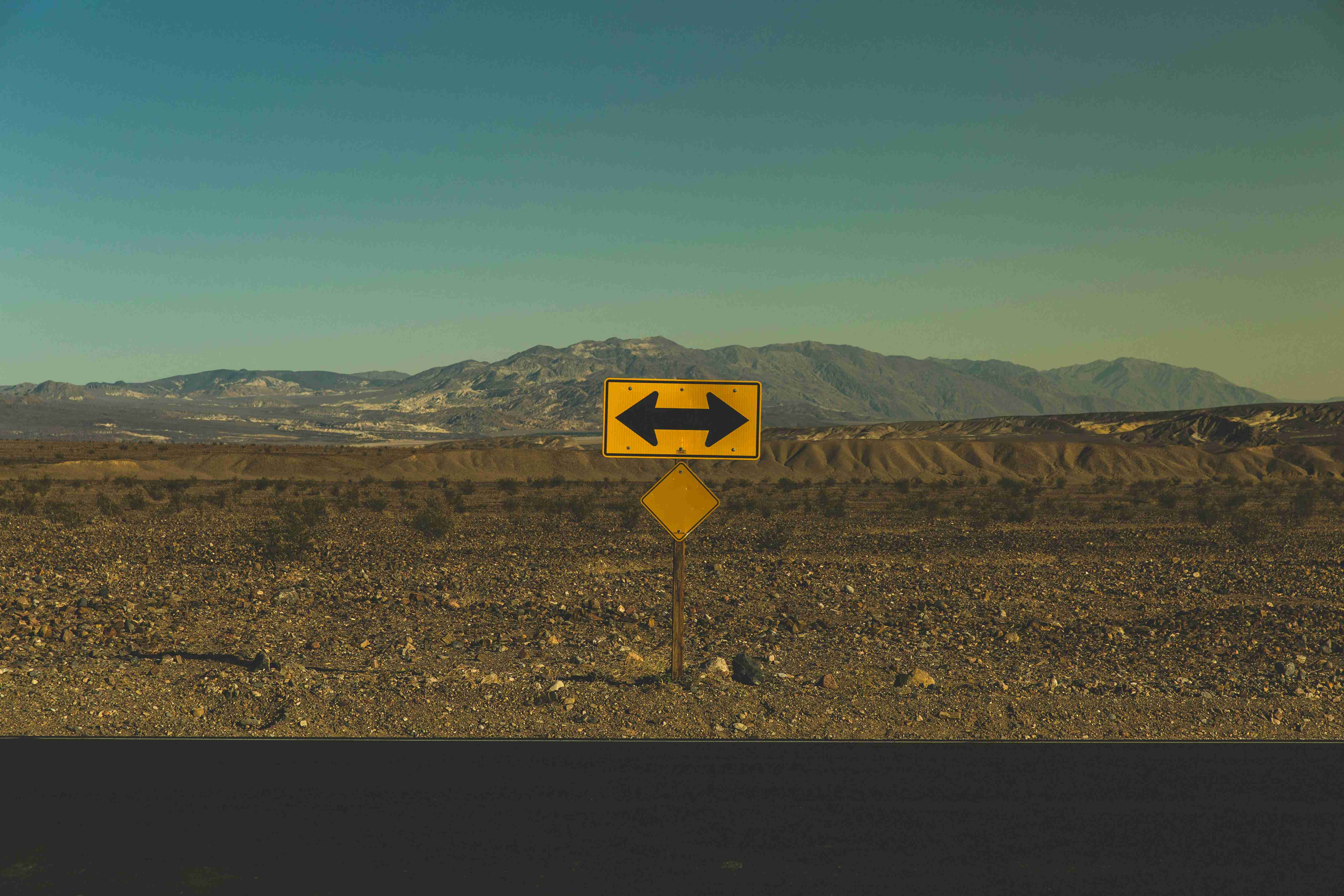 Unusual Road Signs Around the World