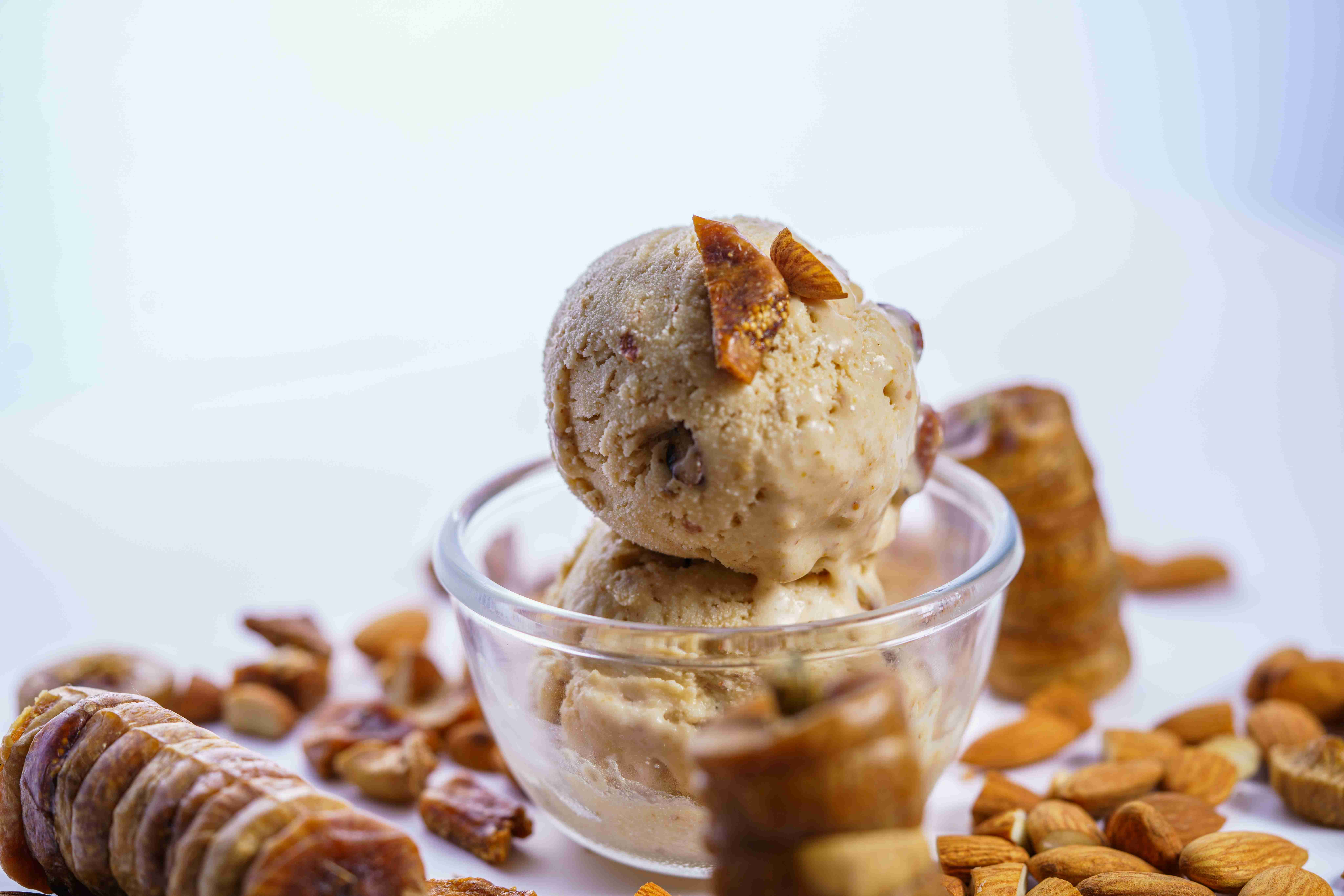 Annyeonghaseyo to Delicious! Top Holiday Sweets in South Korea