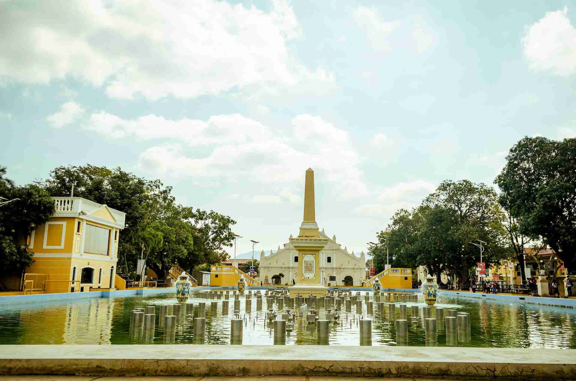 Hitting The Road On An 8-Day Philippine Road Trip