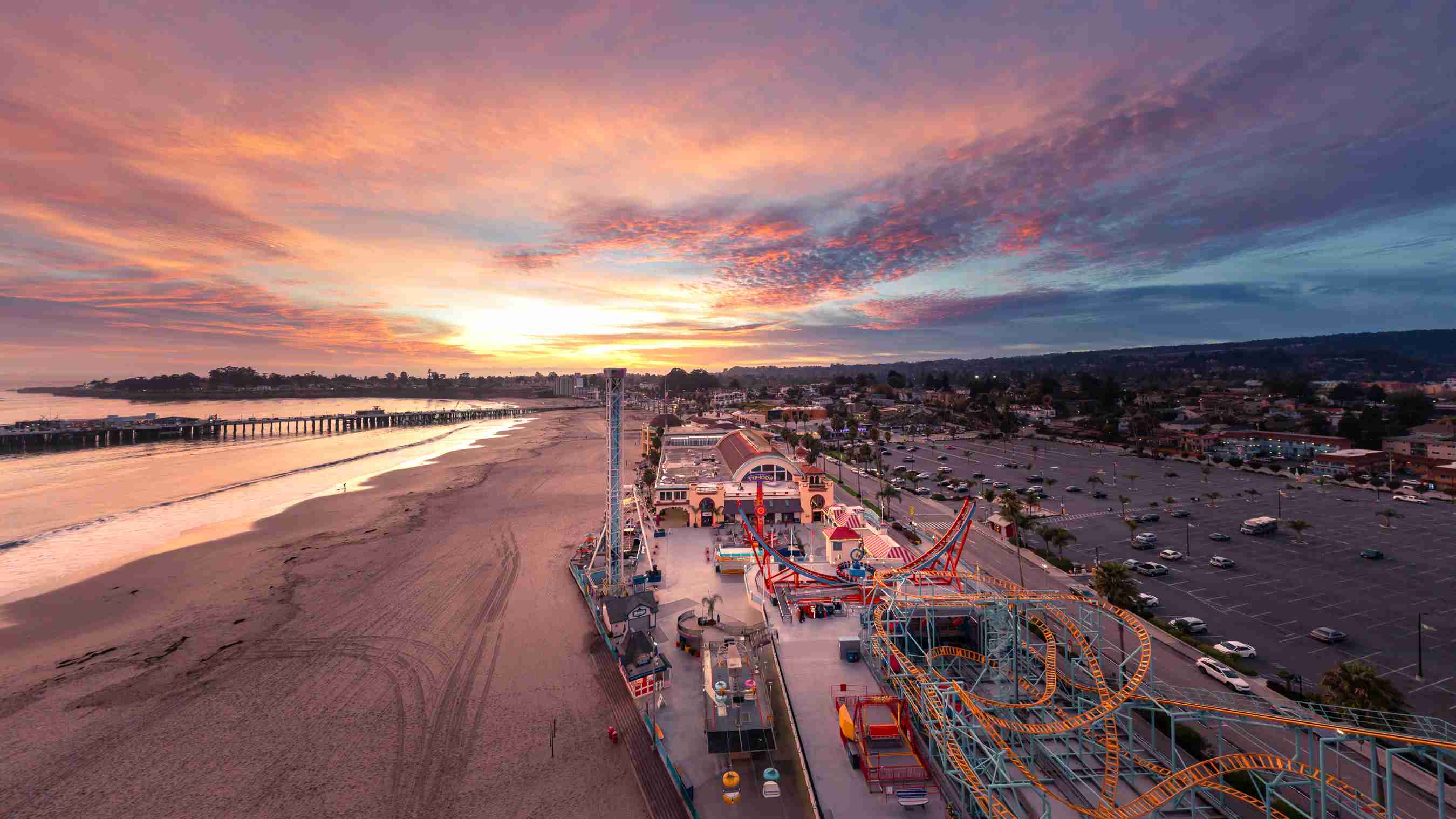 santa-cruz-boardwalk-aerial-view-at-sunset