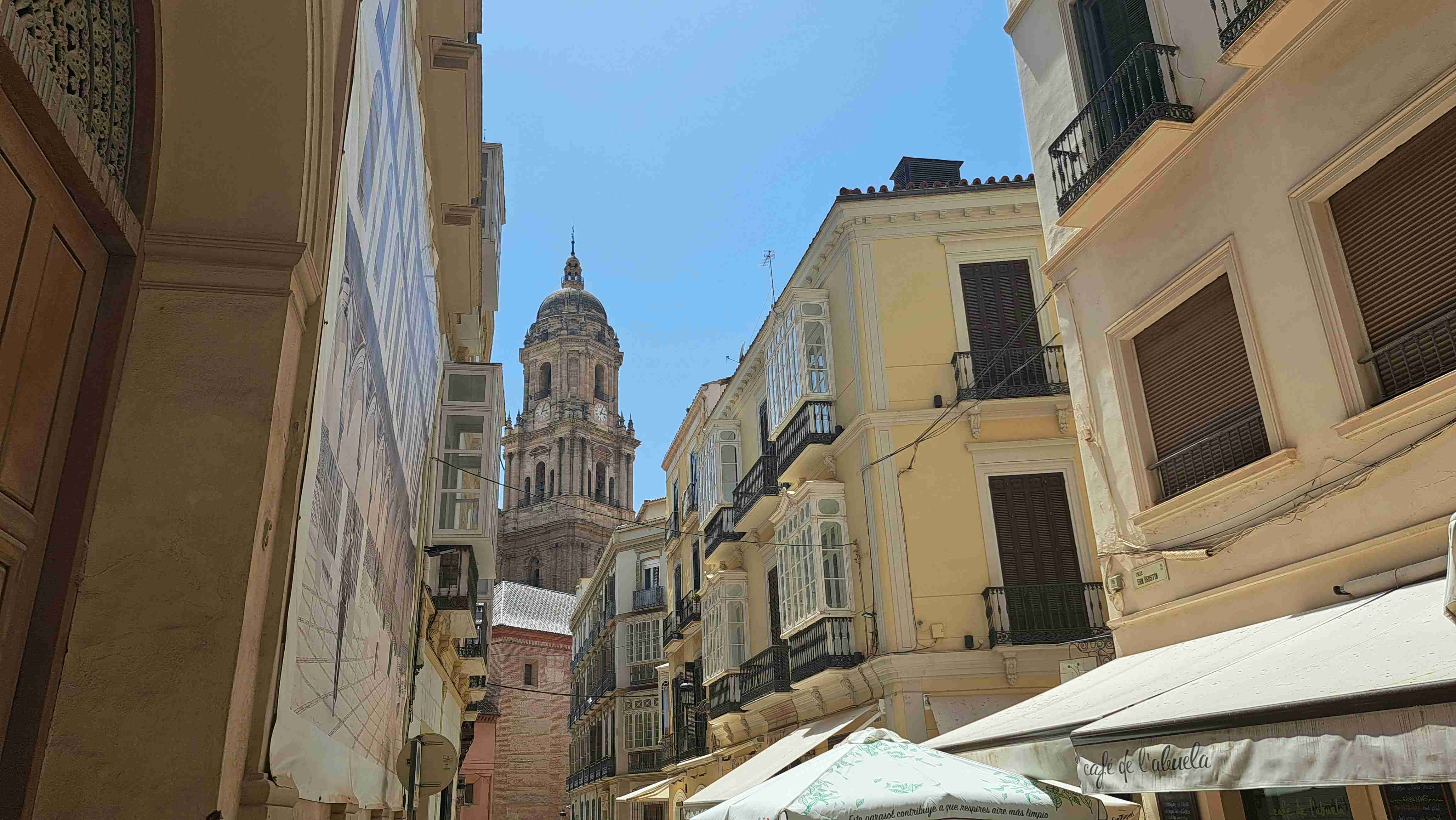 Tourists Face €750 for Breaking Etiquette in Malaga