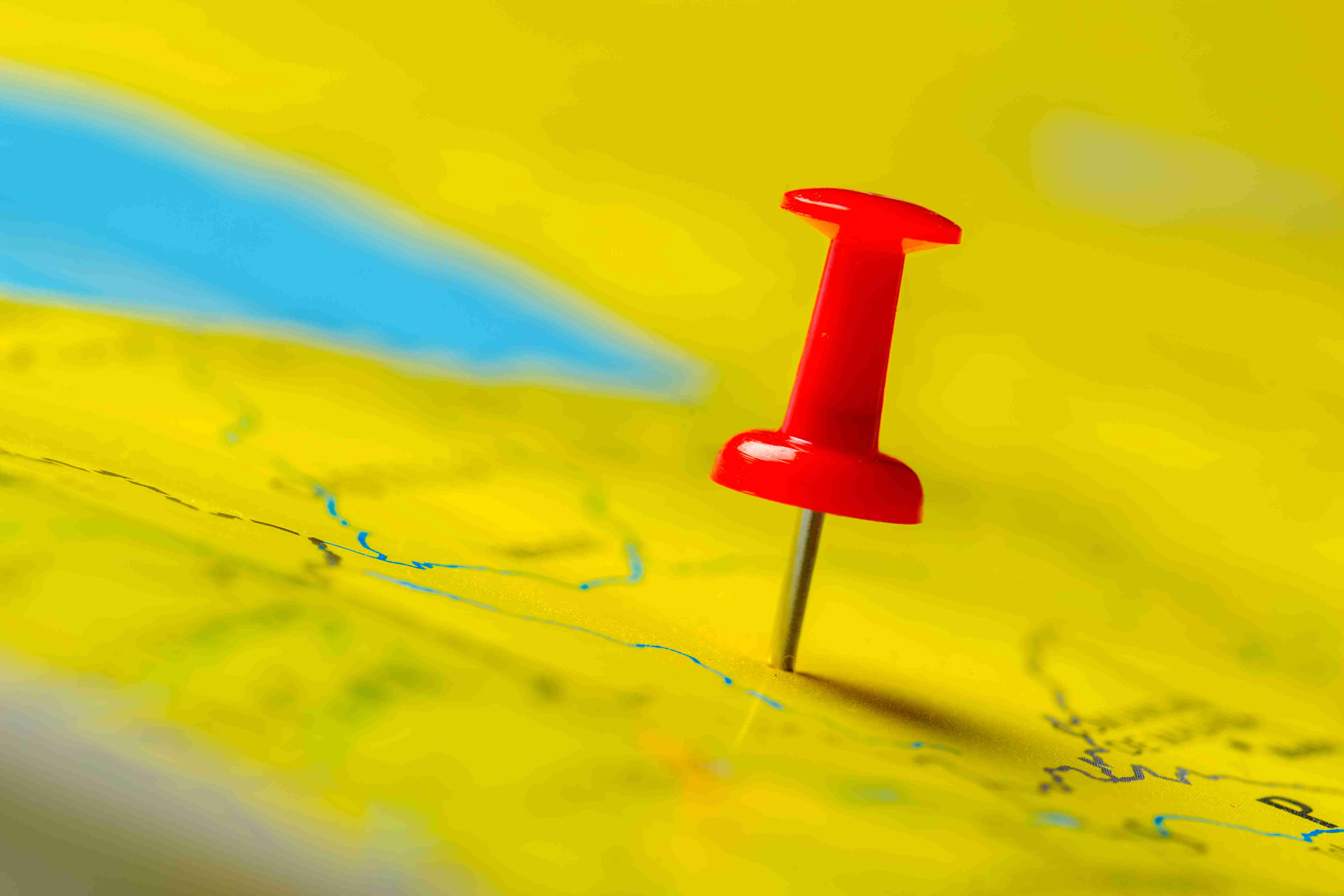 Точки на дестинации за пътуване върху картата