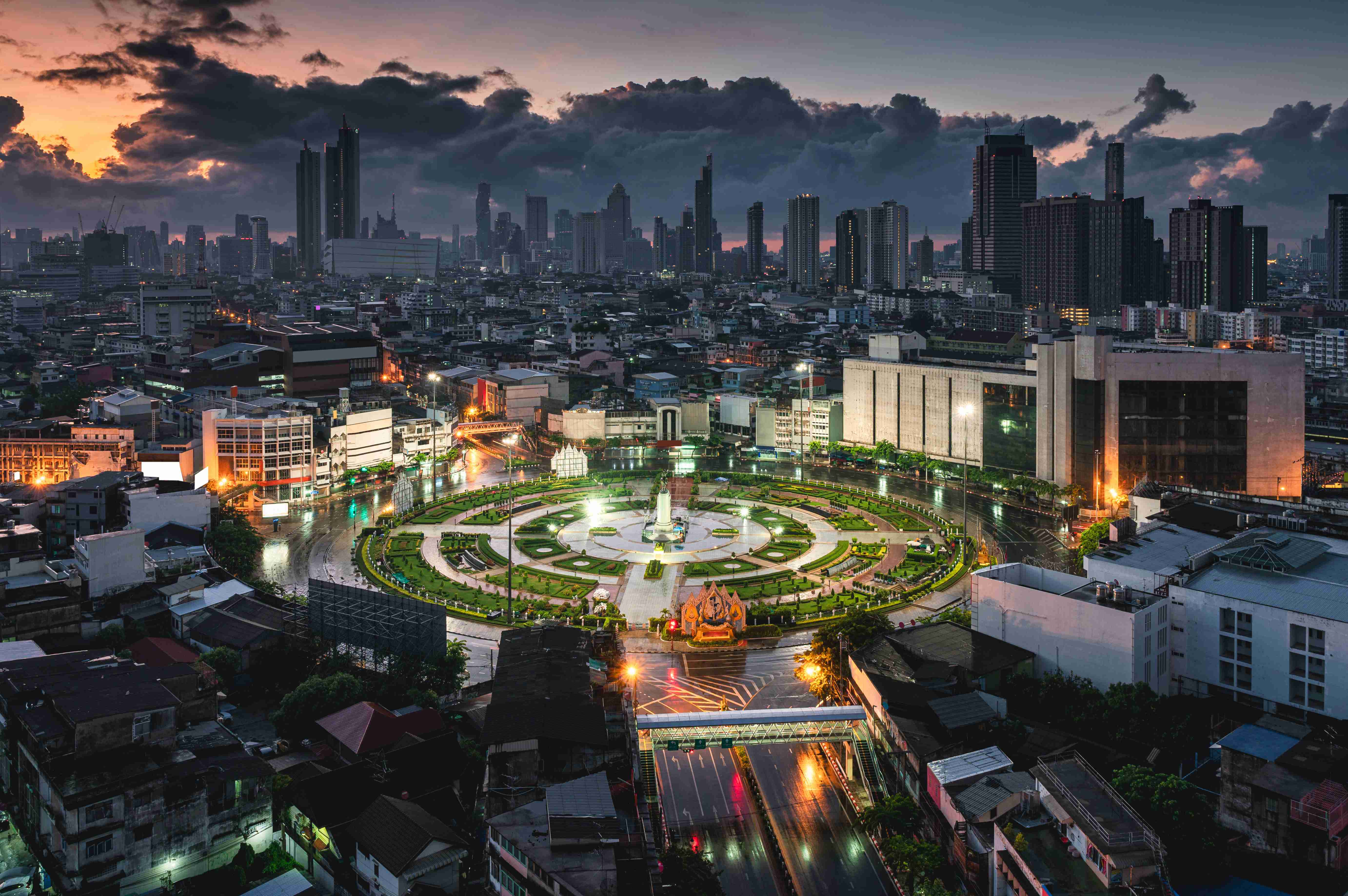 The Top Asian Cities for Unforgettable Indian Family Trips