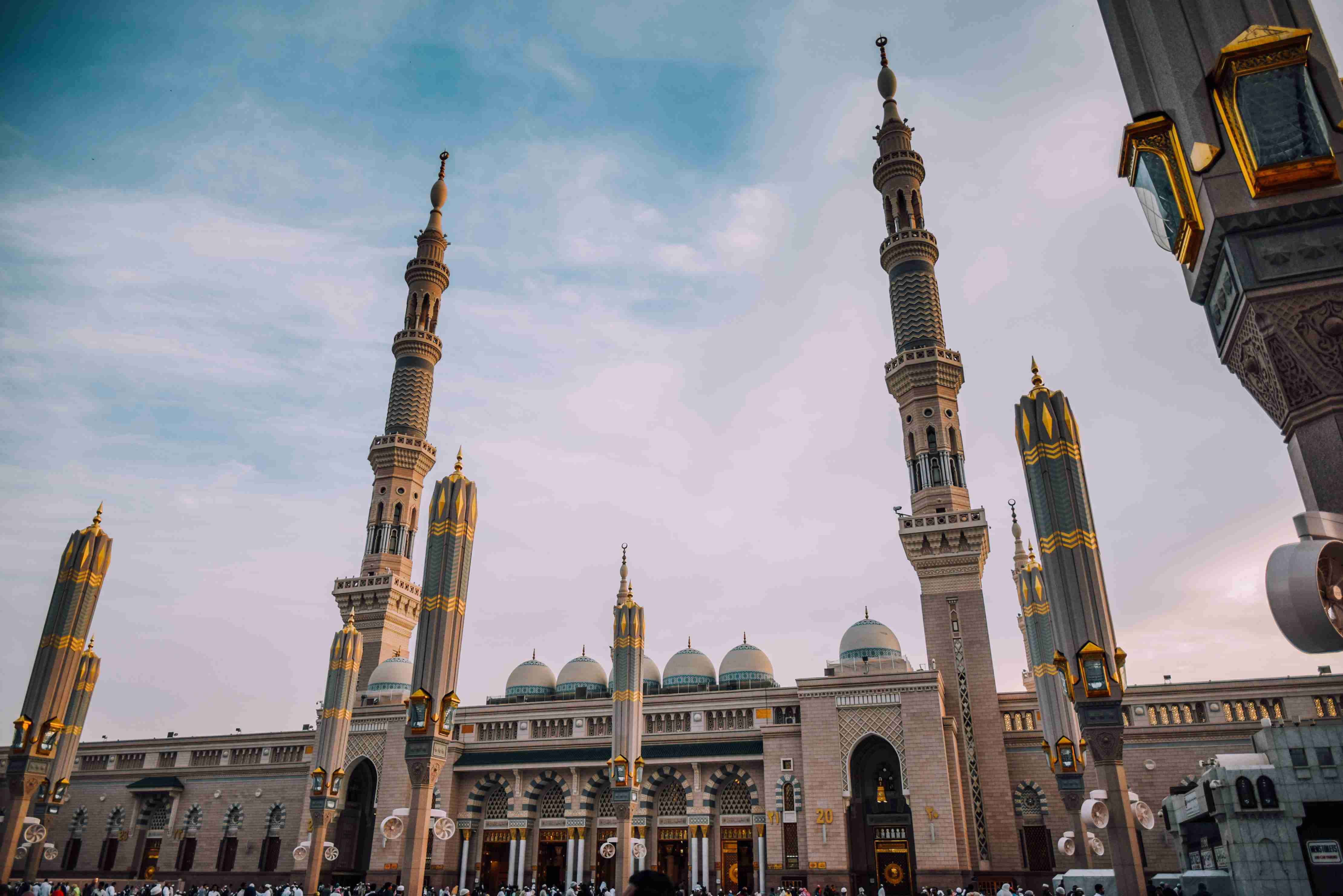 8 Steps in Securing a Passport in Saudi Arabia